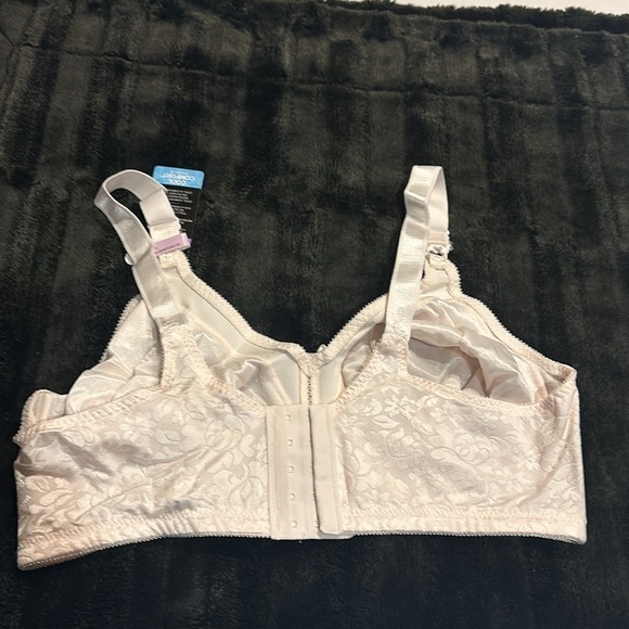 NWT Bali Classic support cool comfort 42D light pink bra w adjustable straps - Picture 4 of 8